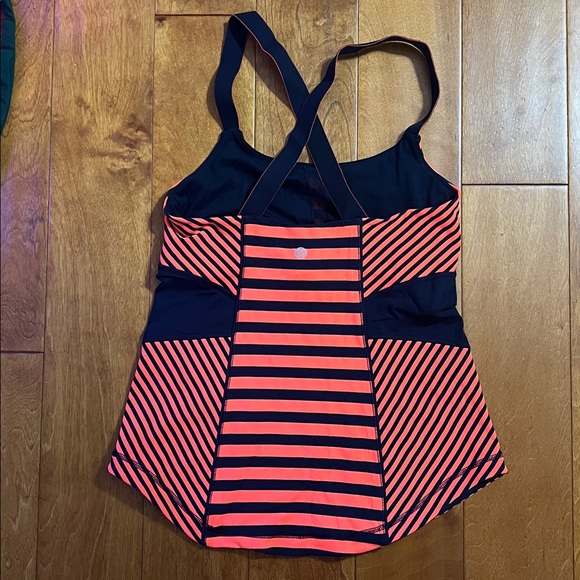 Lululemon Work It Out Tank Top Size 8 Orange Navy Athleisure Athletic Workout - Picture 8 of 11